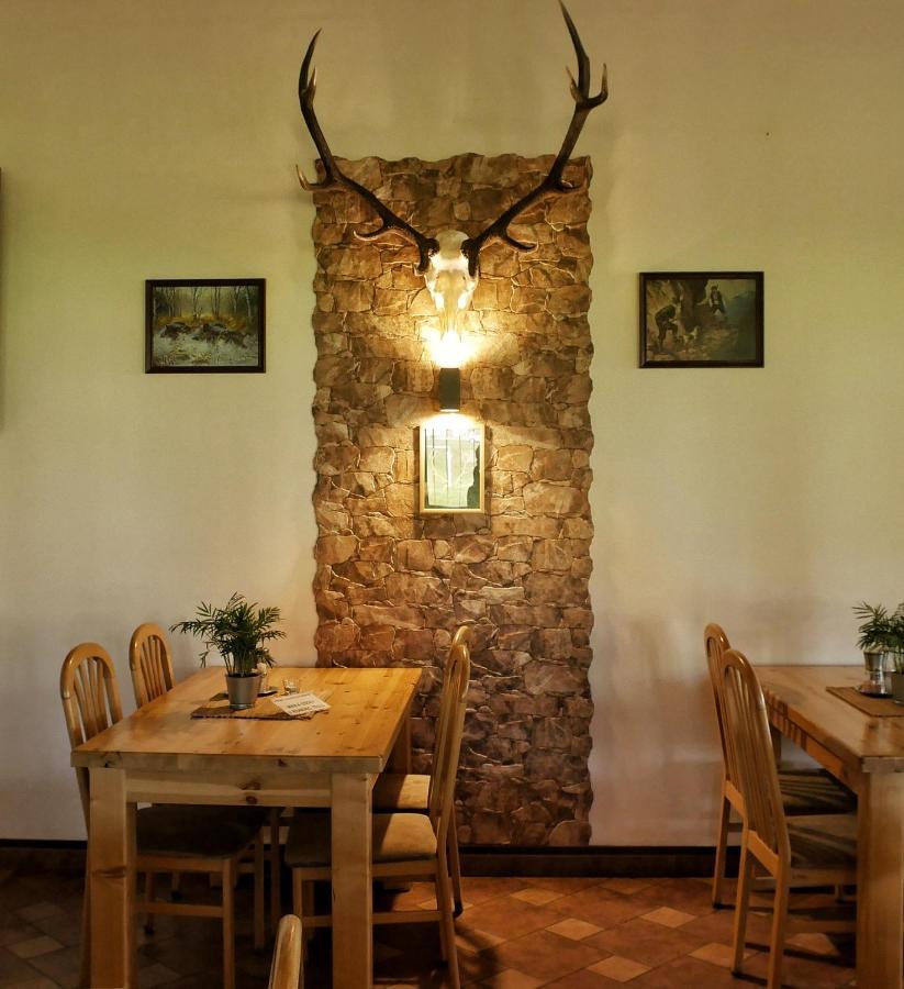 Penzion-Restaurant U Svabku Tachov  Bagian luar foto
