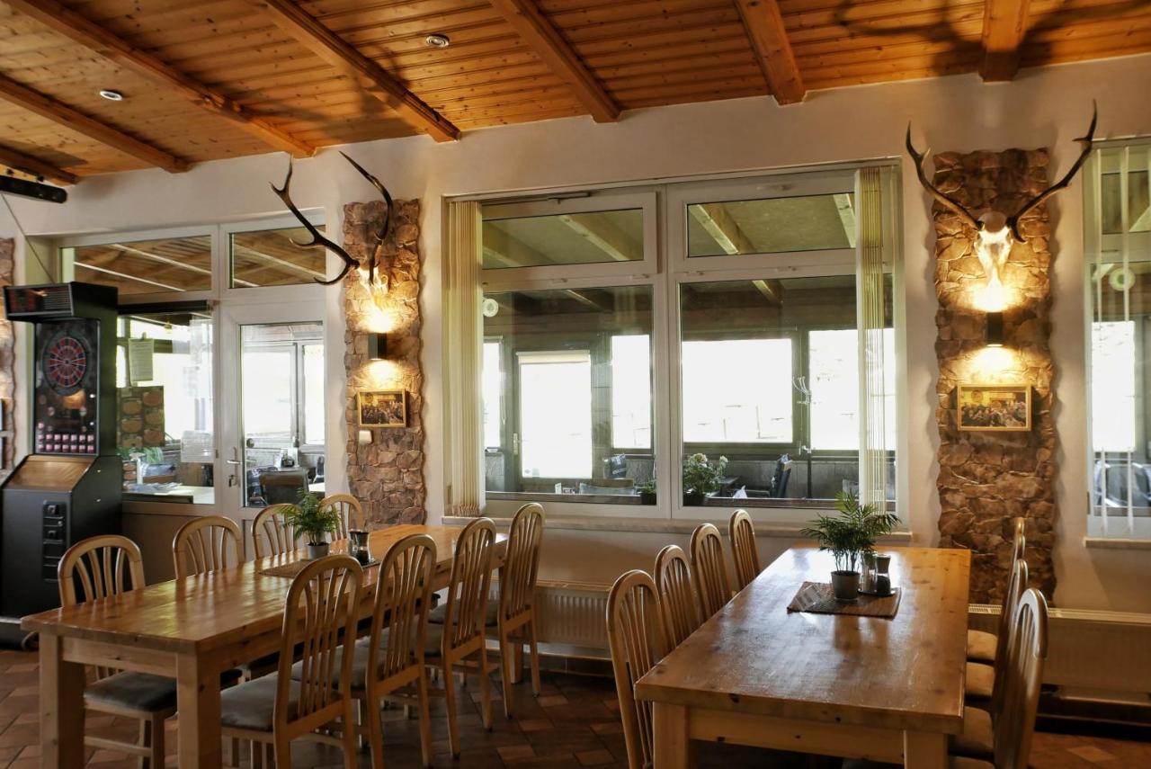 Penzion-Restaurant U Svabku Tachov  Bagian luar foto
