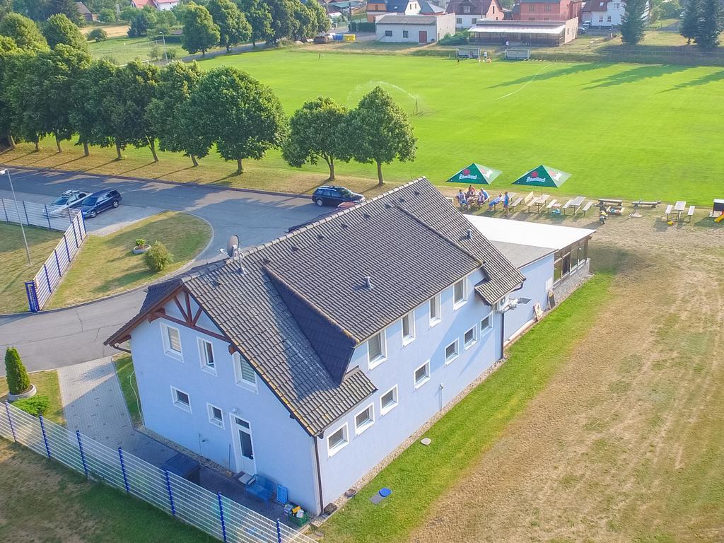 Penzion-Restaurant U Svabku Tachov  Bagian luar foto